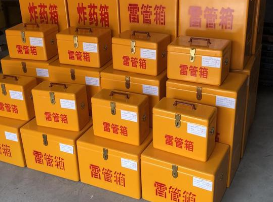 东台玻璃钢雷管箱的使用寿命一般是多少？